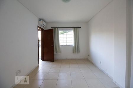 Quarto de kitnet/studio para alugar com 1 quarto, 55m² em Carvoeira, Florianópolis