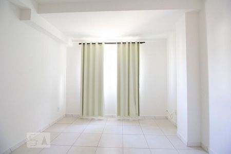 Quarto de kitnet/studio para alugar com 1 quarto, 35m² em Carvoeira, Florianópolis