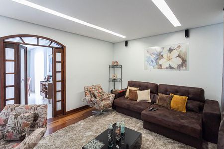 Sala 1 de casa à venda com 5 quartos, 400m² em Nova Floresta, Belo Horizonte