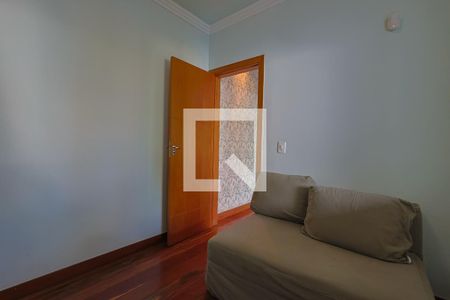 Escritório de casa à venda com 3 quartos, 400m² em Nova Floresta, Belo Horizonte