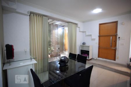 Sala 2 de casa à venda com 5 quartos, 400m² em Nova Floresta, Belo Horizonte