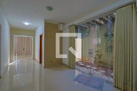 Sala 2 de casa à venda com 3 quartos, 400m² em Nova Floresta, Belo Horizonte