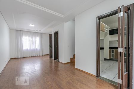 Sala de casa para alugar com 3 quartos, 131m² em Mossunguê, Curitiba