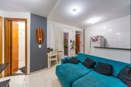 Sala de apartamento à venda com 2 quartos, 54m² em Vila Alice, Santo André