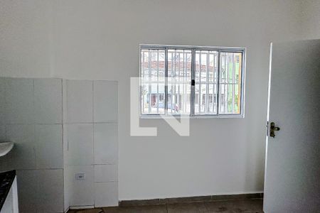 Cozinha de kitnet/studio para alugar com 1 quarto, 40m² em Vila Bertioga, São Paulo