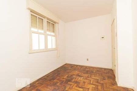 Sala de apartamento à venda com 3 quartos, 60m² em Santo Antônio, Porto Alegre