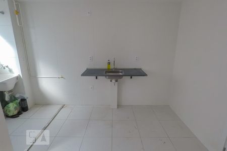 Cozinha de apartamento para alugar com 2 quartos, 40m² em Jardim São Savério, São Paulo