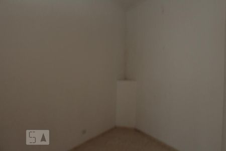 Quarto 1  de kitnet/studio para alugar com 2 quartos, 60m² em Vila Bertioga, São Paulo