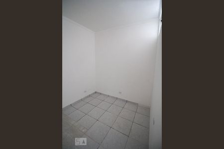 Quarto de kitnet/studio para alugar com 1 quarto, 40m² em Vila Bertioga, São Paulo