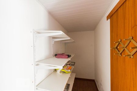 Closet de apartamento à venda com 3 quartos, 68m² em Sarandi, Porto Alegre