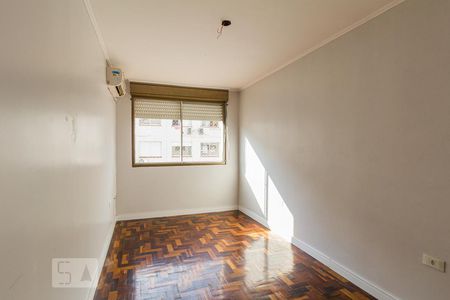 Quarto 2 de apartamento à venda com 3 quartos, 68m² em Sarandi, Porto Alegre