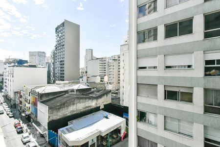 Sala - Varanda - Vista de apartamento à venda com 1 quarto, 57m² em Santa Efigênia, São Paulo