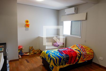 Quarto 1 de casa à venda com 3 quartos, 221m² em Vila Osasco, Osasco