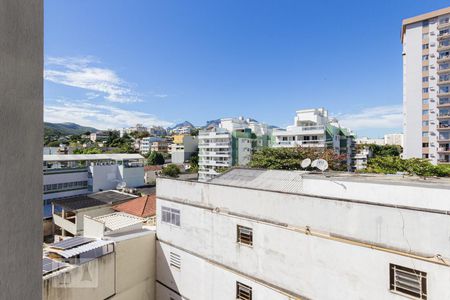 Vista de apartamento à venda com 2 quartos, 60m² em Pechincha, Rio de Janeiro