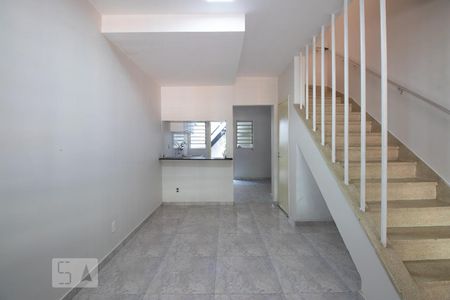 Sala de casa à venda com 2 quartos, 84m² em Vila Olímpia, São Paulo