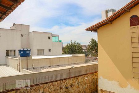 Casa para alugar com 300m², 4 quartos e 4 vagas Casa para alugar com 300m², 4 quartos e 4 vagasÁrea Externa