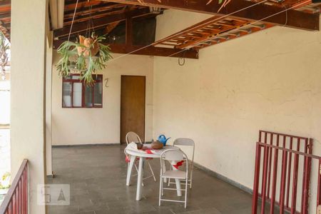Casa para alugar com 300m², 4 quartos e 4 vagas Casa para alugar com 300m², 4 quartos e 4 vagasÁrea Externa