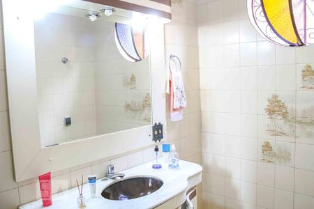 Lavabo de casa para alugar com 4 quartos, 300m² em Vila Cloris, Belo Horizonte