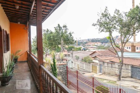 Casa para alugar com 300m², 4 quartos e 4 vagas Casa para alugar com 300m², 4 quartos e 4 vagasVaranda da Sala de TV