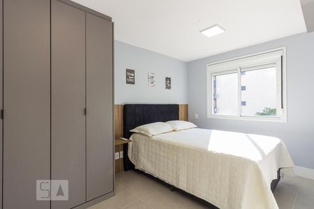 Quarto Suíte de apartamento para alugar com 1 quarto, 43m² em Petrópolis, Porto Alegre