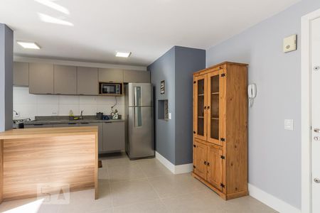 Sala de apartamento para alugar com 1 quarto, 43m² em Petrópolis, Porto Alegre