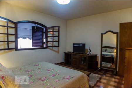 Suíte de casa à venda com 3 quartos, 220m² em Vila Nova Mazzei, São Paulo