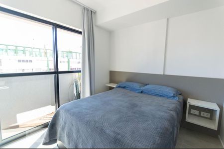 Quarto de kitnet/studio para alugar com 1 quarto, 35m² em Centro, Curitiba