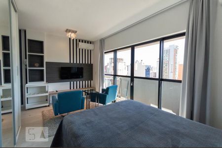 Quarto de kitnet/studio para alugar com 1 quarto, 35m² em Centro, Curitiba