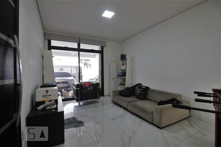 Sala de casa à venda com 3 quartos, 138m² em Jardim Monte Kemel, São Paulo