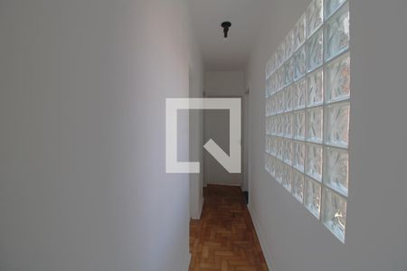 Corredor de casa à venda com 3 quartos, 274m² em Vila Gea, São Paulo