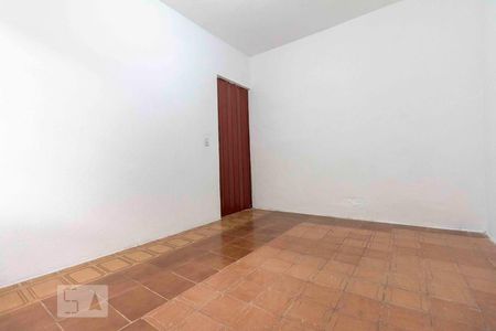 Sala/Quarto de casa para alugar com 1 quarto, 100m² em Jardim Itapemirim, São Paulo