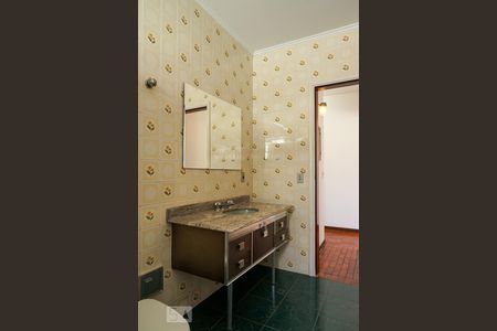 Casa à venda com 264m², 3 quartos e 4 vagas Casa à venda com 264m², 3 quartos e 4 vagasBanheiro