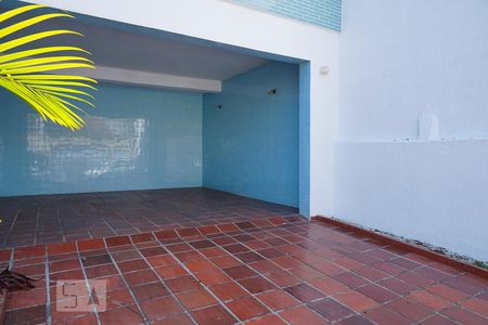Casa à venda com 264m², 3 quartos e 4 vagas Casa à venda com 264m², 3 quartos e 4 vagasGaragem