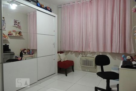 Quarto 1 de apartamento à venda com 2 quartos, 90m² em Taquara, Rio de Janeiro