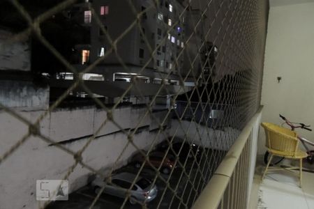 Apartamento à venda com 90m², 2 quartos e 1 vaga Apartamento à venda com 90m², 2 quartos e 1 vagaVista