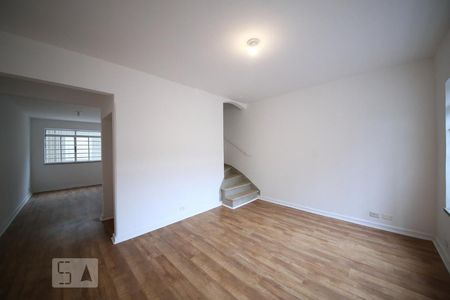 Sala de casa para alugar com 2 quartos, 150m² em Jardim Petrópolis, São Paulo