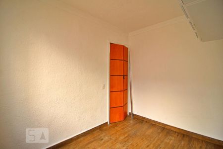 Quarto 2 de apartamento para alugar com 2 quartos, 40m² em Vila Lutécia, Santo André