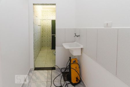 Área de Serviço de casa para alugar com 2 quartos, 35m² em Vila Santa Clara, São Paulo