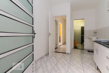 Sala/Cozinha de casa para alugar com 2 quartos, 35m² em Vila Santa Clara, São Paulo