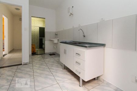 Sala/Cozinha de casa para alugar com 2 quartos, 35m² em Vila Santa Clara, São Paulo