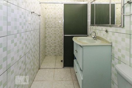 Banheiro de casa para alugar com 2 quartos, 35m² em Vila Santa Clara, São Paulo