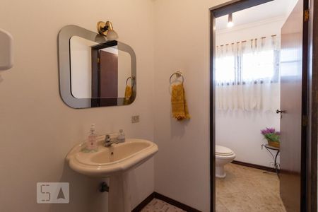 Lavabo de casa à venda com 4 quartos, 330m² em Adalgisa, Osasco