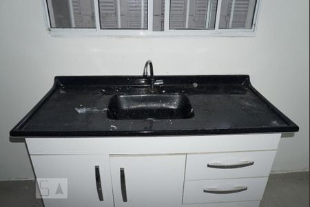 Sala/Cozinha de apartamento para alugar com 1 quarto, 25m² em Parque Cisper, São Paulo