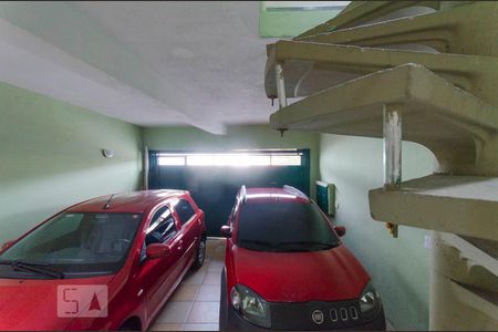 Vista Sala de casa para alugar com 2 quartos, 200m² em Vila Nhocune, São Paulo