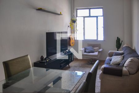 Sala de apartamento para alugar com 1 quarto, 47m² em Icaraí, Niterói