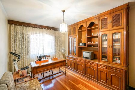 Casa para alugar com 268m², 3 quartos e 6 vagas Casa para alugar com 268m², 3 quartos e 6 vagasQuarto 02