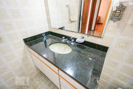 Casa para alugar com 268m², 3 quartos e 6 vagas Casa para alugar com 268m², 3 quartos e 6 vagasPia