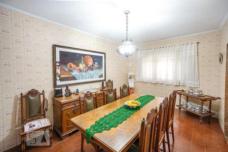 Casa para alugar com 268m², 3 quartos e 6 vagas Casa para alugar com 268m², 3 quartos e 6 vagasSala de almoço