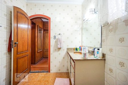 Casa para alugar com 268m², 3 quartos e 6 vagas Casa para alugar com 268m², 3 quartos e 6 vagasBanheiro suíte 01