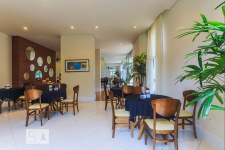 Apartamento à venda com 126m², 2 quartos e 2 vagas Apartamento à venda com 126m², 2 quartos e 2 vagasÁrea comum - Salão de festas
